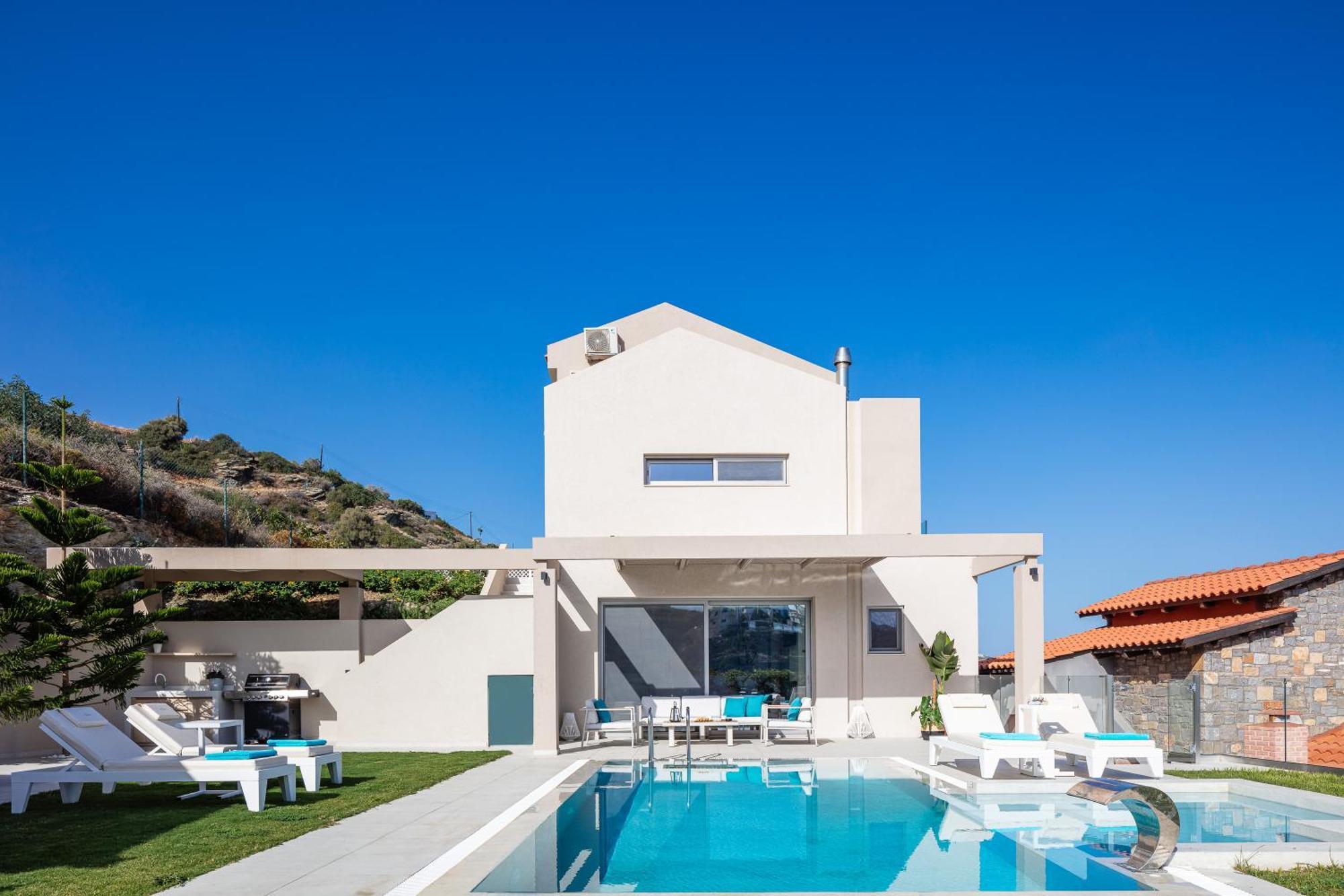 Villa Ligaria Pinnacle 외부 사진