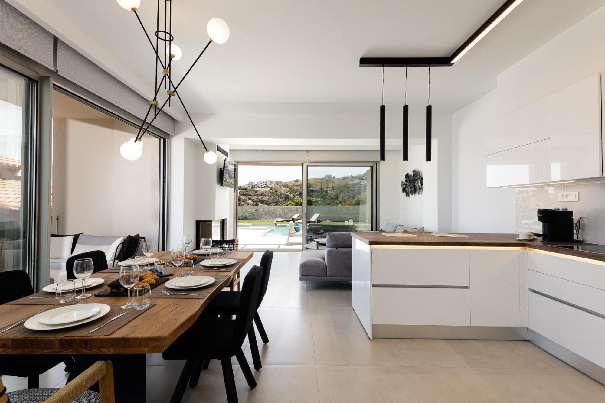 Villa Ligaria Pinnacle 외부 사진